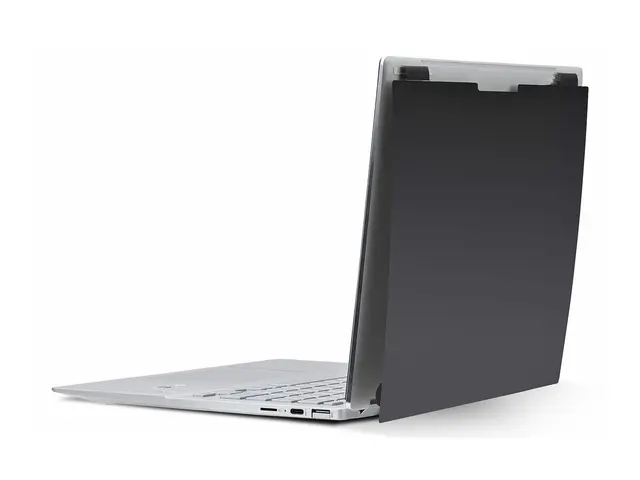 StarTech.com 13.5-inch 3:2 Touch Privacy Screen, Anti-Glare Filter...