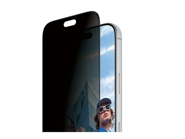 PanzerGlass - Skjermbeskyttelse for mobiltelefon - ultra-bred pass...