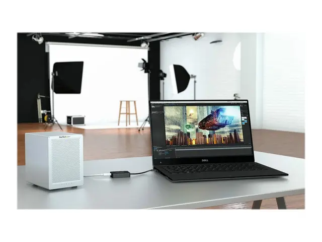 StarTech.com Thunderbolt 3 to 2 Adapter, TB3 Laptop TB2 Displays &...