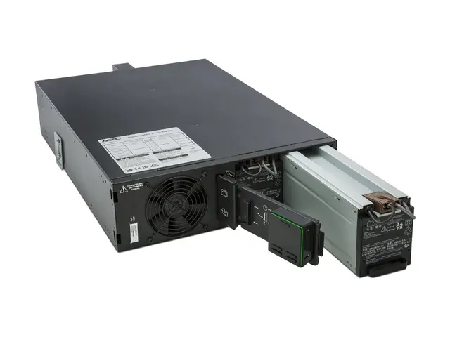 APC Smart-UPS SRT 5000VA RM - UPS 4500 watt 5000 VA
