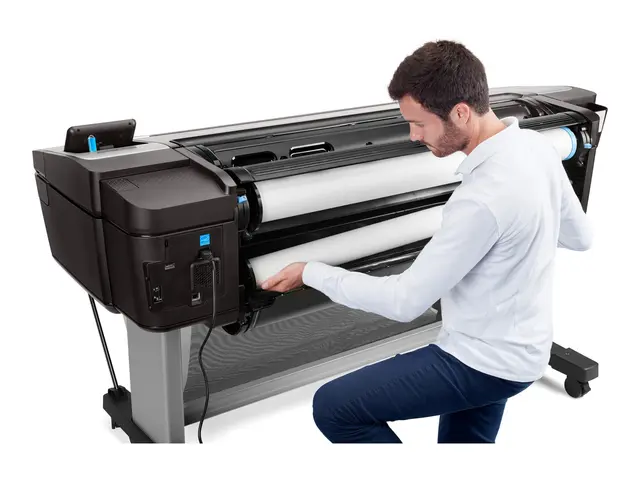 HP DesignJet T1700 - 44" storformatsskriver - farge - ink-jet - 11...