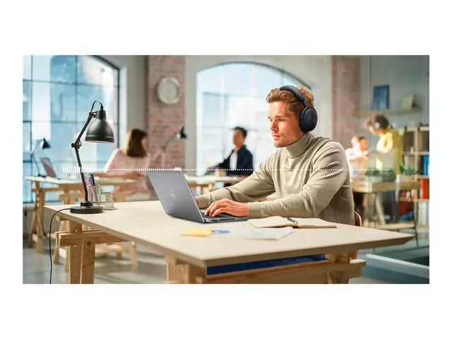 Dell Premier Wireless ANC Headset WL7024 - Hodesett full størrelse...