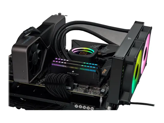 CORSAIR Dominator Platinum RGB - DDR5 sett 32 GB: 2 x 16 GB DIMM 2...