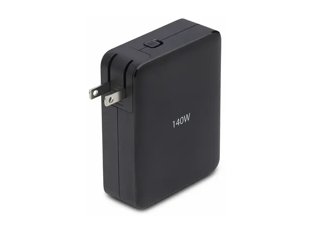 Startech 140W USB-C Wall Charger, USB-C/USB-A, PD GaN Power Adapte...