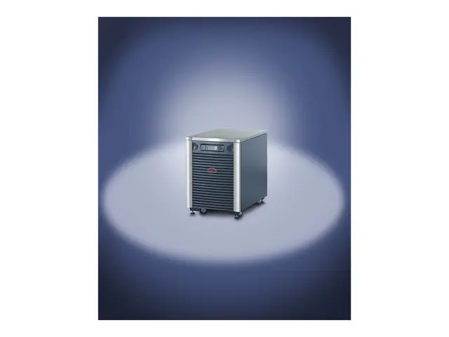 APC Symmetra LX 8kVA Scalable to N+1 - Strømarray AC 220/230/240/3...