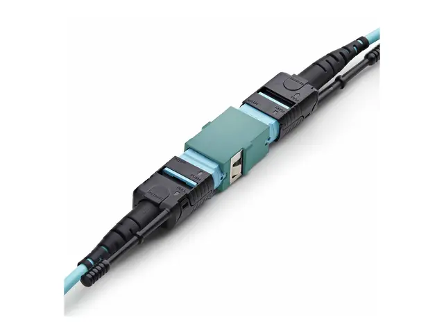 Startech - Nettverkkopler TAA-samsvar MTP/MPO/PC multi-mode (hunn)...