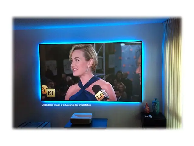 Elite Screens Aeon CLR Series AR120H-CLR - Projeksjonsskjerm veggm...