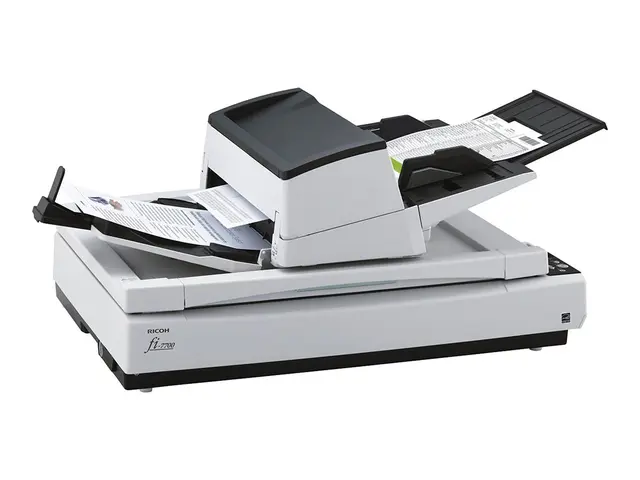 Ricoh fi-7700 - Dokumentskanner Trippel CCD Dupleks ARCH B 600 dpi...