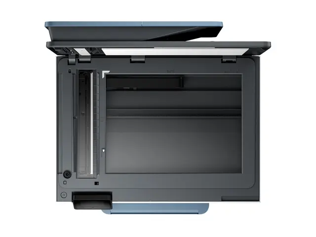 HP Officejet Pro 8135e All-in-One - multifunksjonsskriver - farge
