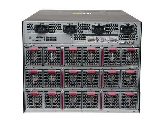 HPE Aruba 8400 8-slot Chassis - Switch - 32 x 10 Gigabit Ethernet ...