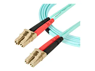 Startech Aqua OM4 Duplex Multimode Fiber 16 ft / 5m - 100 Gb - 50/125 - OM4 Fiber - LC to LC Fiber Patch Cable (450FBLCLC5) - nettverkskabel - 5 m - 5 m - akvamarin