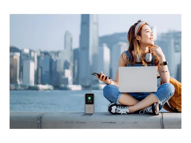 ZTE MU5120 - Mobilsone 5G LTE 3.6 Gbps Wi-Fi 5, 6