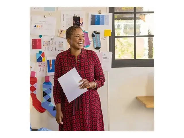 HP 980 - 203.5 ml - svart - original - blekkpatron - for Officejet...