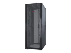 APC NetShelter SX Networking Enclosure with Sides Rack - svart - 42U - TAA-samsvar - for P/N: SUA1000RMI2U, SUA2200RMXLI3U, SUA5000RMI5U