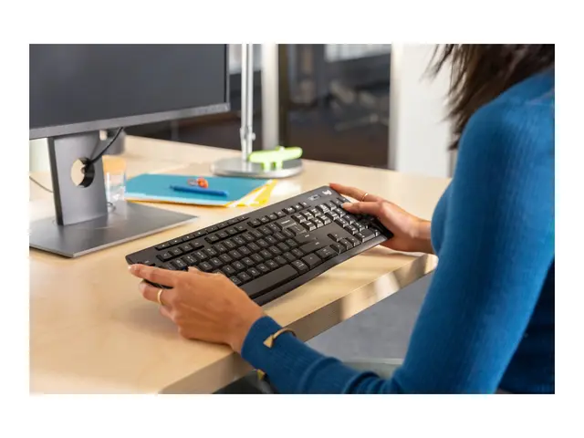 Logitech MK370 Combo for Business - Tastatur- og mussett trådløs B...