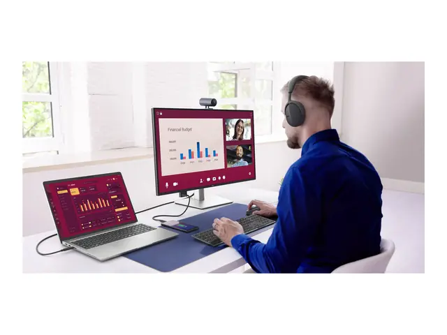 Dell Pro 32 Plus 4K USB-C Hub Monitor P3225QE - LED-skjerm 32"