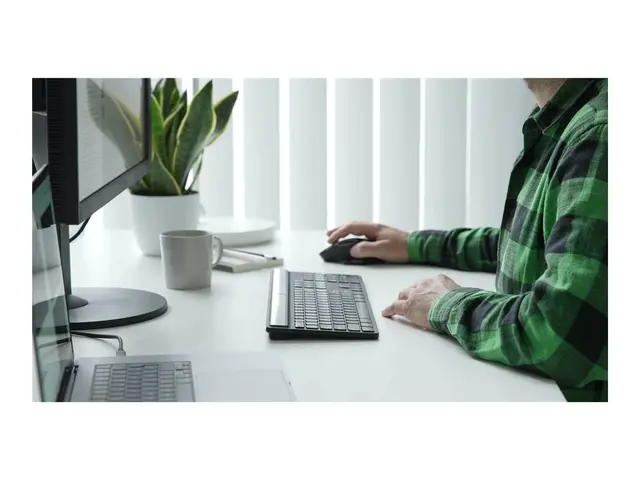 Targus EcoSmart - Tastatur bærekraftig energiutvinning bakteriedre...