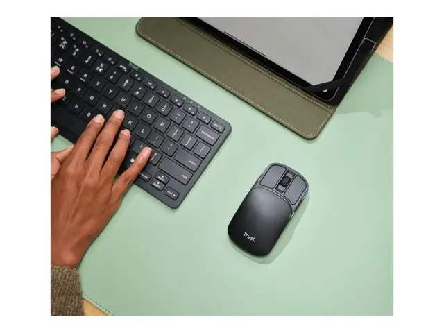 Trust Zylo - Mus foldable, pocket høyrehendt optisk 6 knapper tråd...