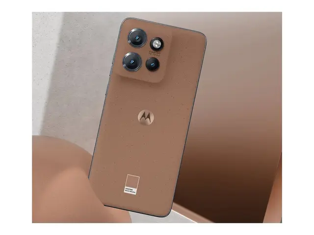 Motorola Edge 50 Neo - Pantone mocha mousse 512 GB
