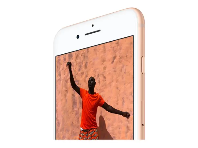 2nd-B iPhone 8 64GB Gold B-grade | Brukt 2 års garanti Grade B: Te...