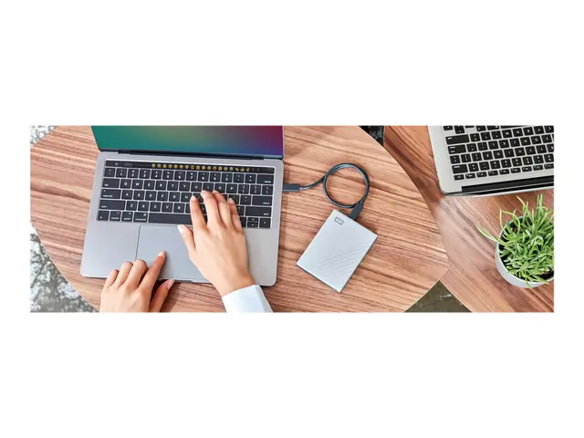 WD My Passport Ultra for Mac WDBPMV0050BSL - Harddisk - kryptert -...