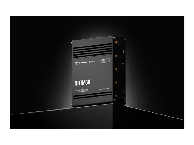 Teltonika RUTM50 - Trådløs ruter 4-portssvitsj 1GbE, PPP Wi-Fi 5 D...