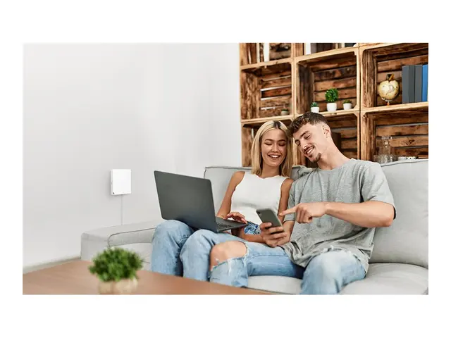 ASUS RT-AX57 GO - Trådløs ruter WWAN 1-portssvitsj Wi-Fi 6 Dobbelt...