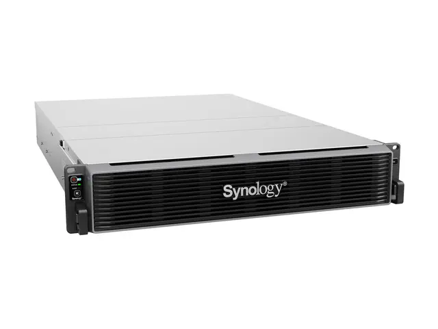 Synology ActiveProtect Appliance DP7400 - NAS-server 12 brønner 20...