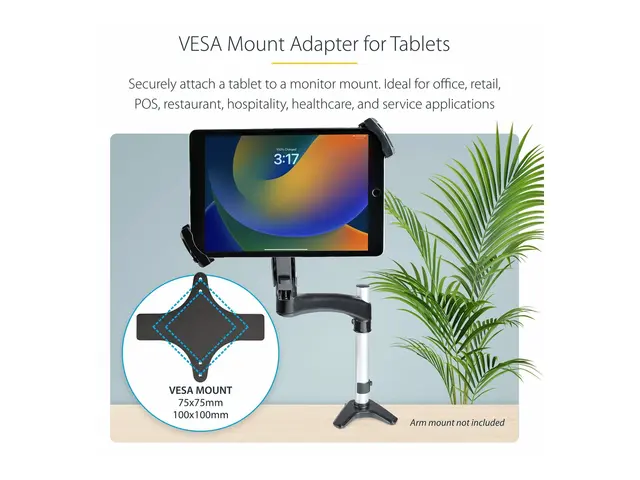 StarTech.com VESA Mount Adapter for Tablets 7.9 to 12.5in - Up 2kg...