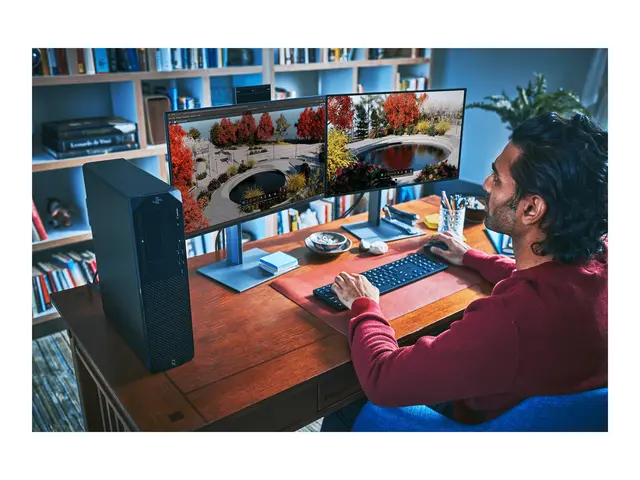 HP Workstation Z2 G9 - SFF Core i7 i7-14700 2.1 GHz 32 GB SSD 1 TB...