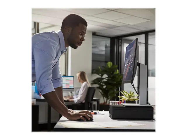 HP Pro 400 G9 - SFF Core i5 13500 2.5 GHz 16 GB SSD 256 Windows 11