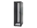 APC NetShelter SX - Rack - svart - 48U - 19&quot; TAA-samsvar - for P/N: SUA1000RM2U, SUA1000RM2U-TU, SUA1000RMI2U, SUA2200RMXLI3U, SUA5000RMI5U