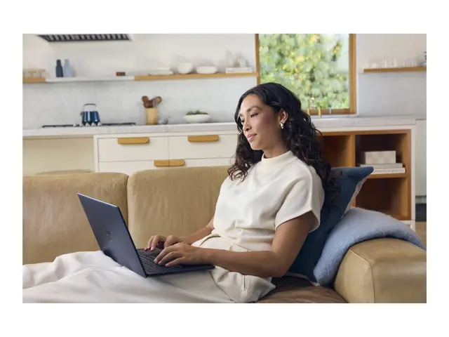 HP EliteBook X G2a Notebook Next Gen AI - 14" - AMD 435 - 32 GB RA...