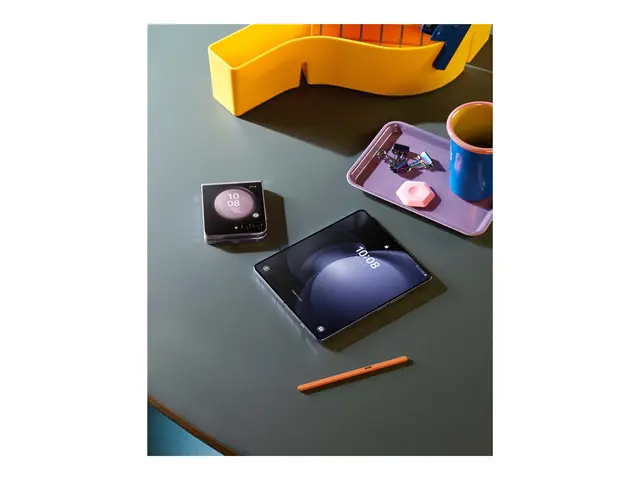 2nd-B Galaxy Z Fold5 256 Blue B-grade | Brukt 2 års garanti Grade ...