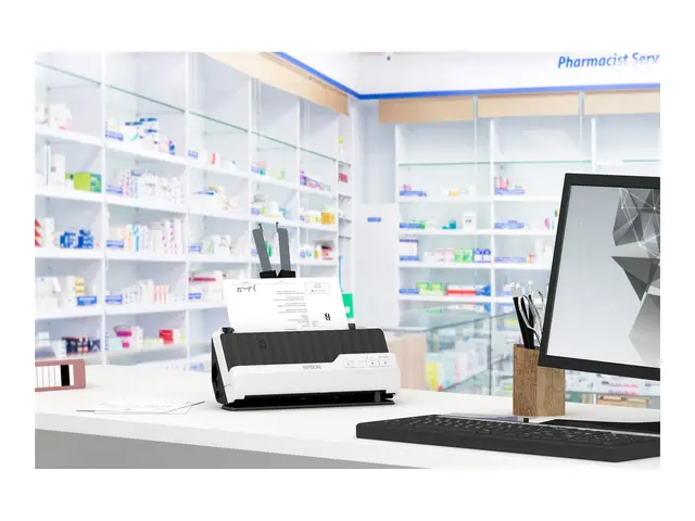 Epson DS-C330 - Arkmateskanner Dupleks A4/Legal 600 dpi x ADF (20 ...