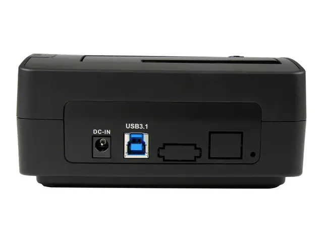 StarTech.com USB 3.1 (10Gbps) Single-Bay Dock for 2.5"/3.5" SATA S...