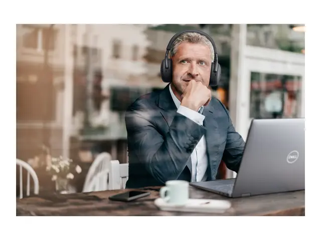 Dell Premier Wireless ANC Headset WL7024 - Hodesett full størrelse...