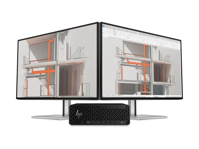 HP Workstation Z2 G1i - SFF Core Ultra 7 265 2.4 GHz 32 GB SSD 1 T...