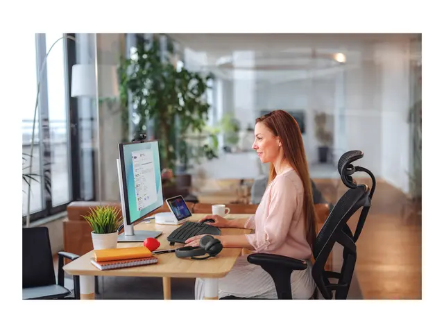Logitech Signature Comfort Plus Combo MK880 for Business - Tastatu...