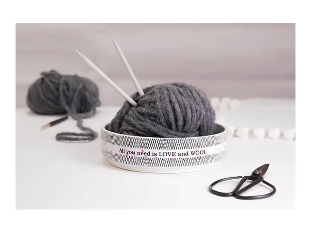 Brother TZe-MPPH31 - Svart på rosa hjerter Rull (1,2 cm x 4 m) 1 k...