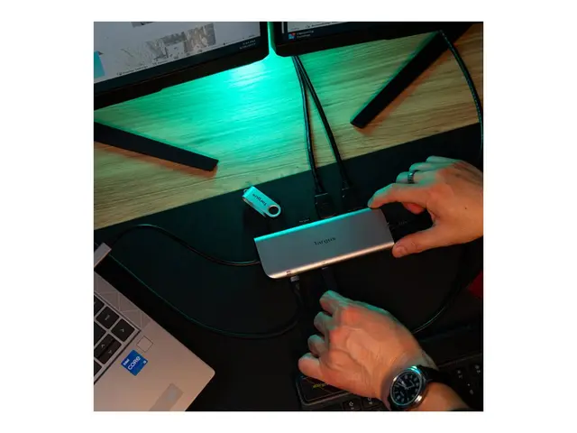 Targus - dokkingstasjon USB-C 2 x HDMI 1GbE