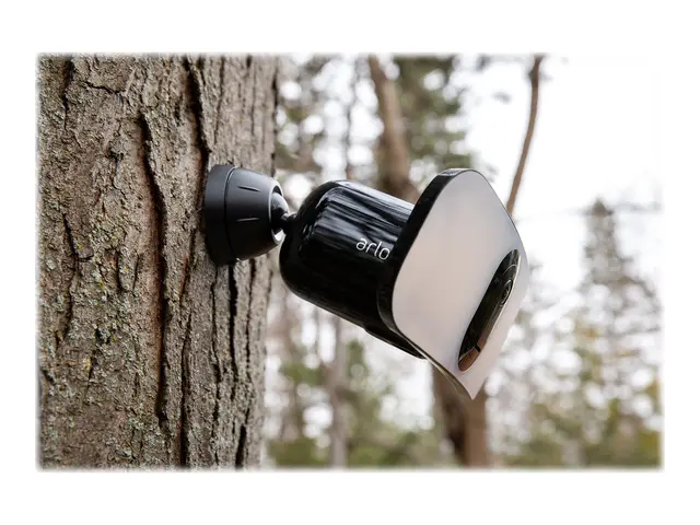 Arlo Pro 3 Floodlight Camera - Nettverksovervåkingskamera innendør...