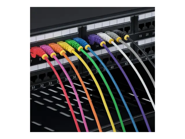 Startech - Koblingskabel - RJ-45 (hann) til RJ-45 (hann) - 50 cm -...