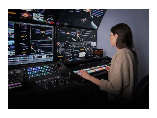 Elgato Stream Deck Studio - Tastegruppe - med NFC - bakbelysning -...