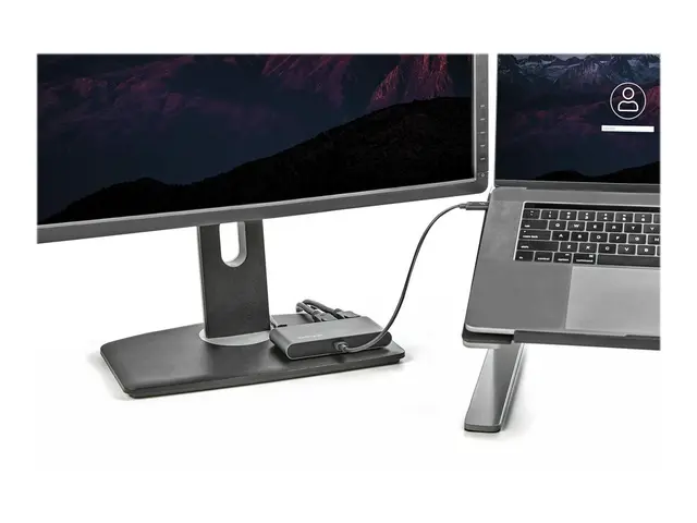 StarTech.com Thunderbolt 3 Mini Dock - Portable Dual Monitor w/ DP...