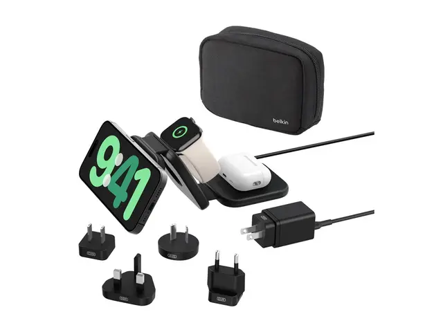 Belkin BoostCharge Pro 3-in-1 - Trådløs ladepute magnetisk med Qi2...