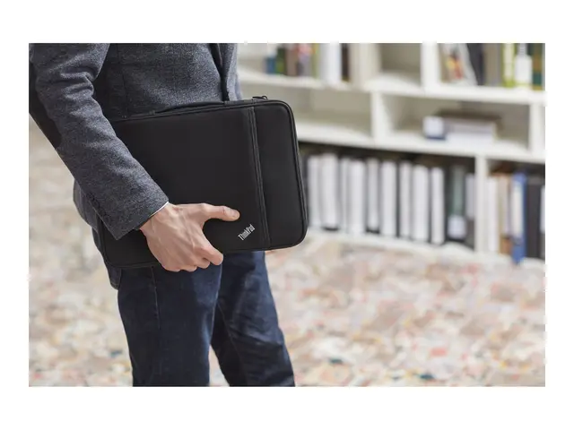 Lenovo - Notebookhylster 15" Campus