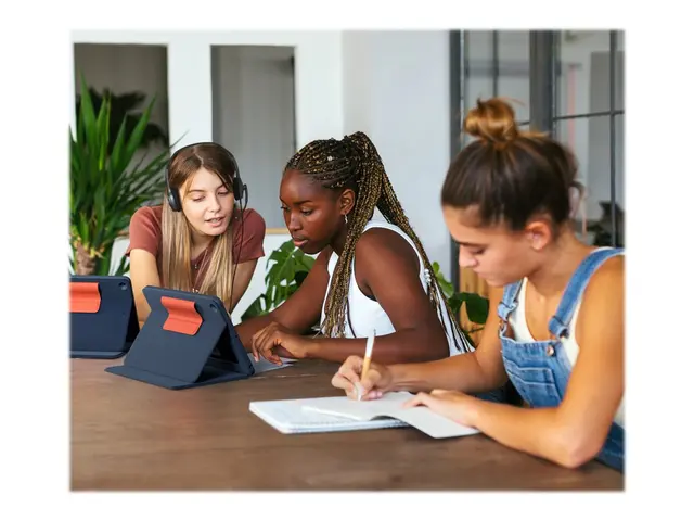 Logitech Rugged Combo 3 Touch for Education - Tastatur og folioves...