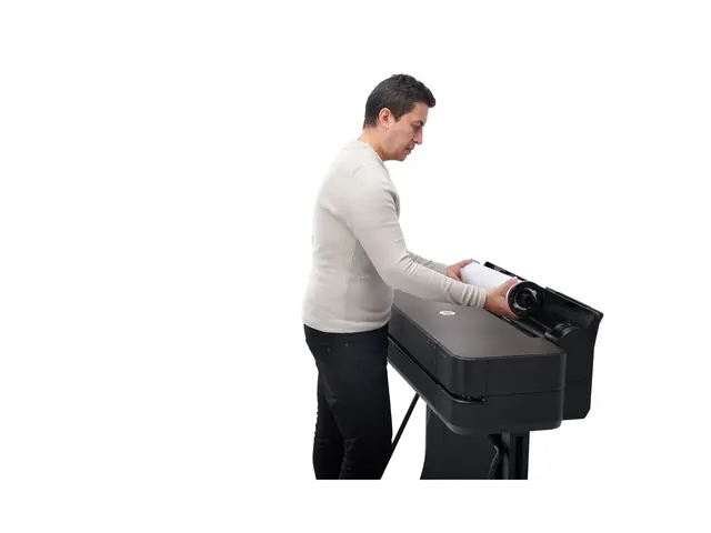 HP DesignJet T650 - 24" storformatsskriver farge ink-jet Rull A1 6...