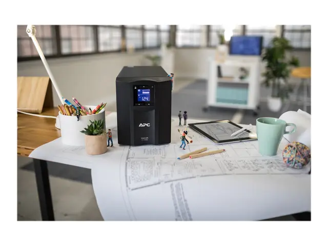 APC Smart-UPS C 1500VA LCD - UPS - AC 230 V - 900 watt - 1500 VA -...
